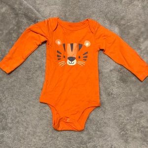 Long sleeve onesie 3 months unisex